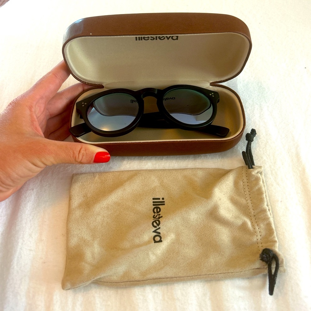 Illesteva Leonard 2 Sunglasses